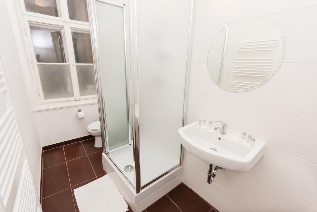 Fashion Loft Daire Prag Oda fotoğraf